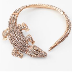Crocodile rhinestone choker